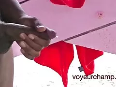 Casalinga da belen nuda xxx Frankfurt calpestio